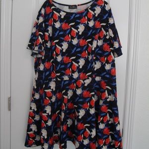 Floral stretchy dress